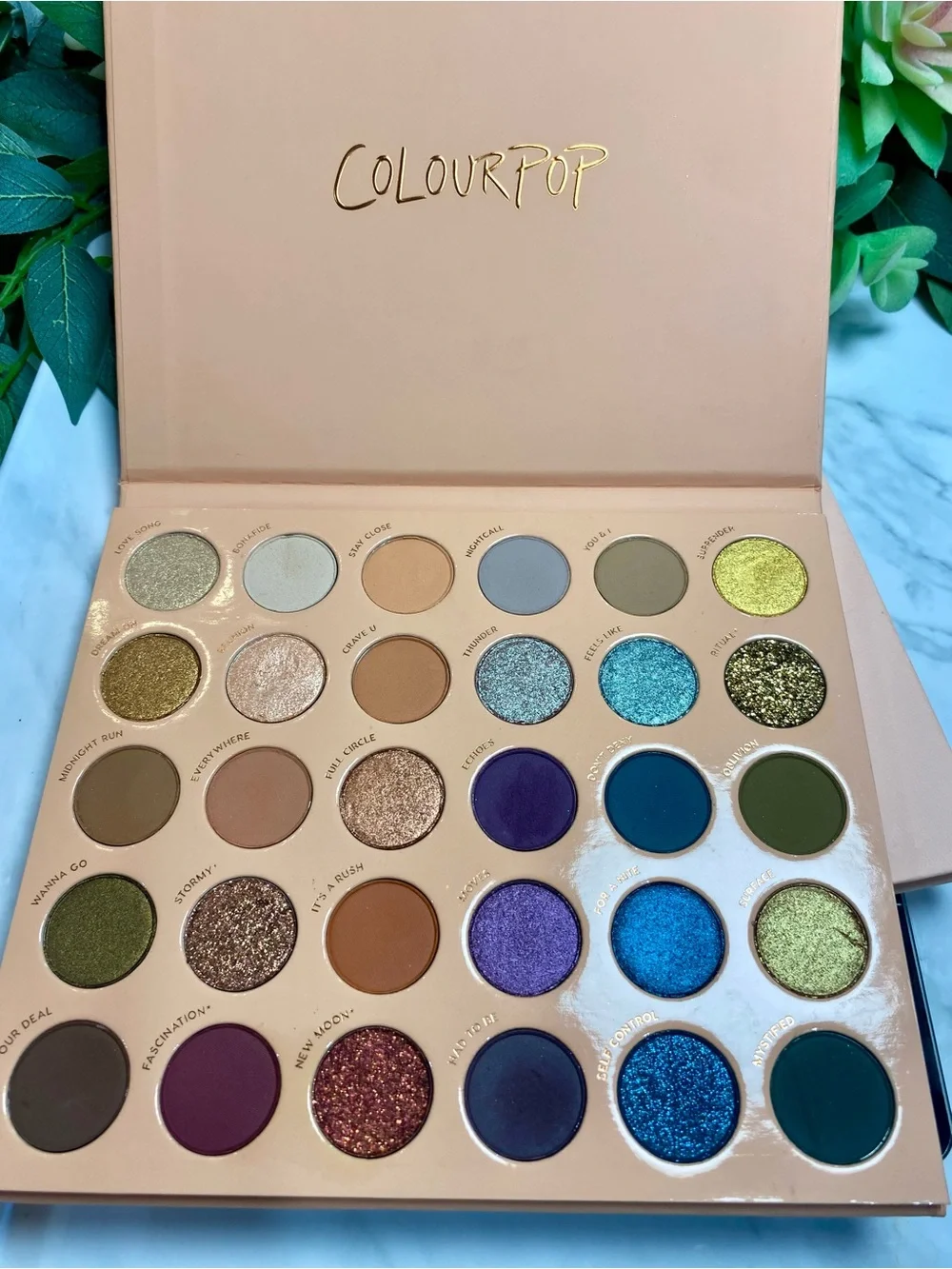 Colourpop It’s A Mood Eyeshadow Pallet W/30 Pans